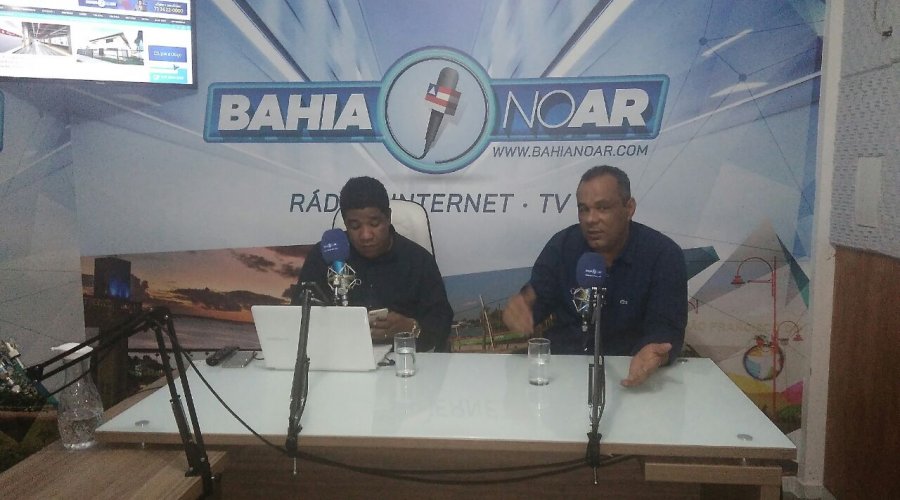 [“Não há motivos”, diz presidente da Câmara de Simões Filho sobre boatos de rompimento com Dinha]