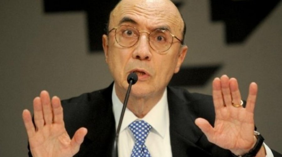 [Ministro da Fazenda nega intenção de aumentar impostos]