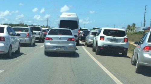 [Despreparo da CLN congestiona trânsito na Linha Verde sentido Jacuípe nesta sexta (13)]