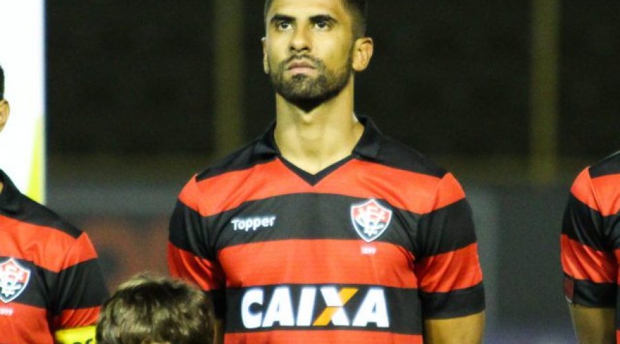 [Tréllez afirma que não ofendeu racialmente Renê Júnior: 