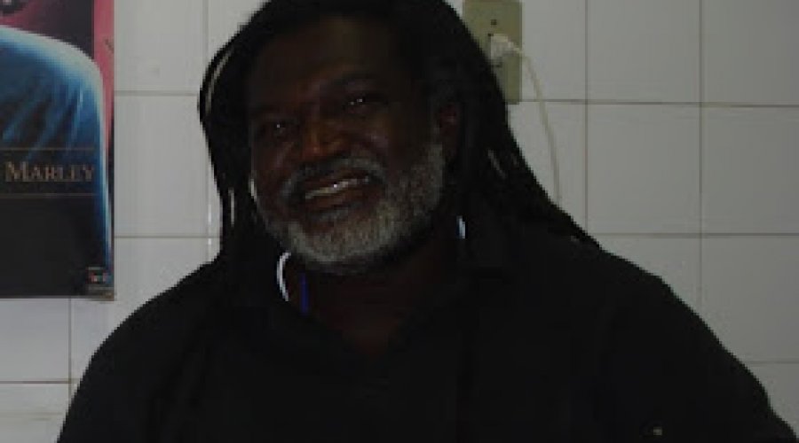 [Ex-deputado do PT morre aos 60 anos, vítima de parada cardíaca]