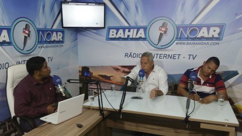 [“Elinaldo já fez mais por Camaçari em 10 meses do que Ademar em 4 anos”, afirma vereador]