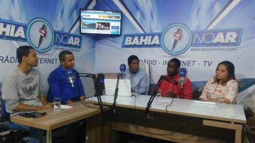 [Candidatura de Bolsonaro gera confronto entre petistas e democratas de Camaçari]