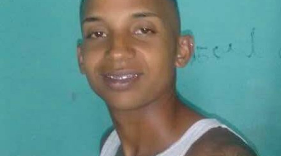 [Vítima de bala perdida em assalto no centro de Simões Filho é identificada]