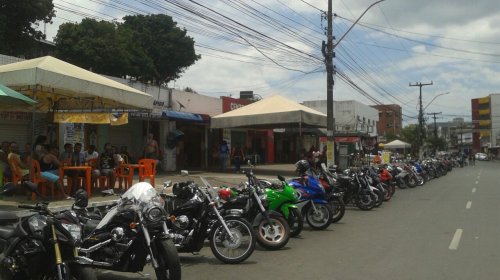 [Terceiro Moto Metrópole e 1º Simões Rock movimentam final de semana em Simões Filho]