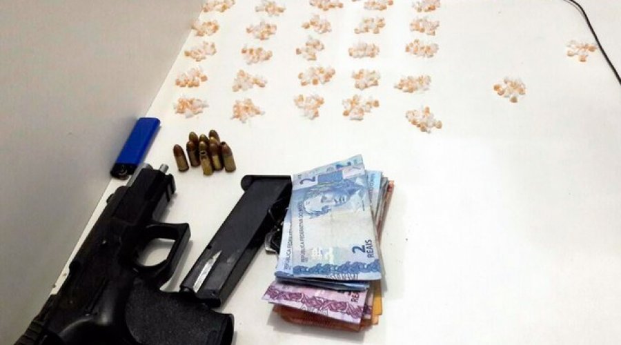 [Homem é preso em Salvador com pistola de fabricação israelense]