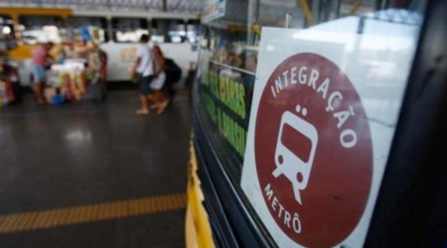 [Integração de ônibus com metrô pode deixar de ser gratuita; entenda]