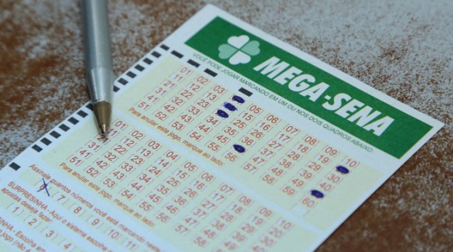 [Mega-Sena acumula e pode pagar R$ 9 milhões no próximo sorteio]