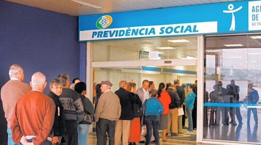 [INSS começa a pagar a primeira parcela do 13º dos aposentados]