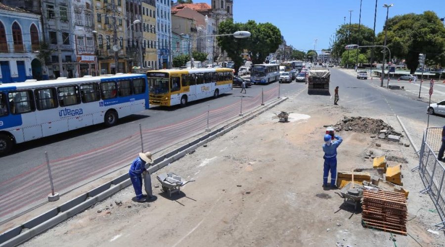 [Tráfego na Praça Cairu no Comércio é alterado a partir deste sábado (9)]