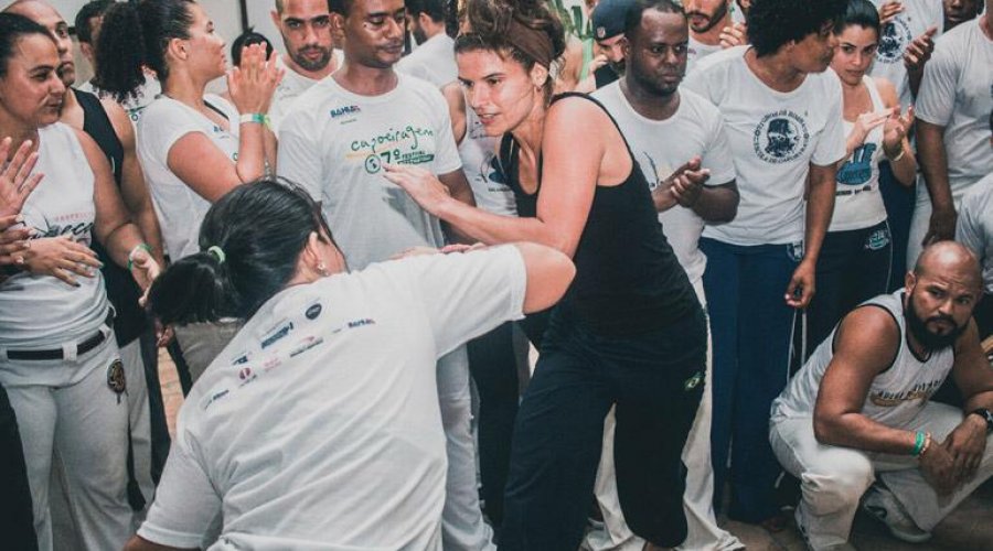 [Salvador sedia o Festival Internacional de Capoeira]