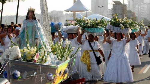 [Confira a programação da Festa de Iemanjá]