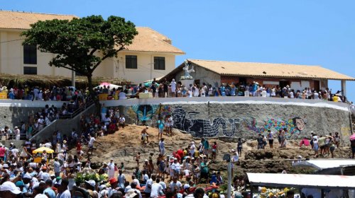 [Confira a programação da Festa de Iemanjá]