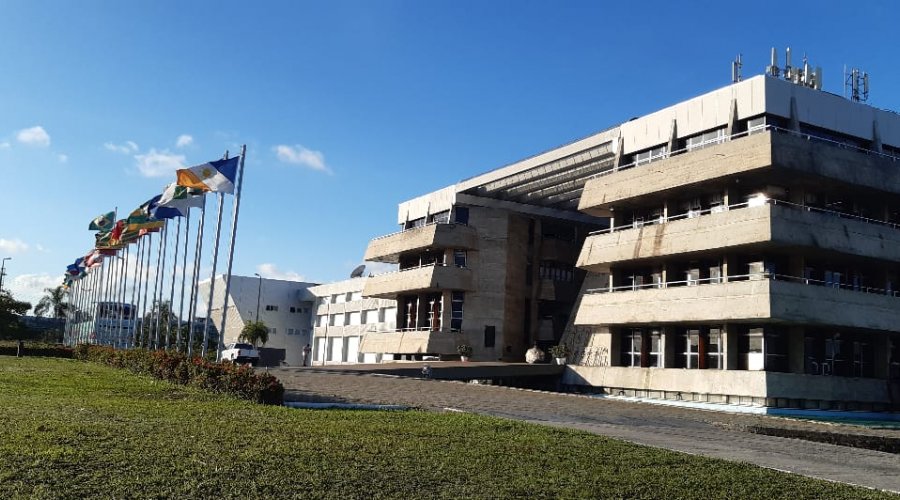 [Alba: MP vai pedir devolução de dinheiro pago a deputados por retorno das férias]