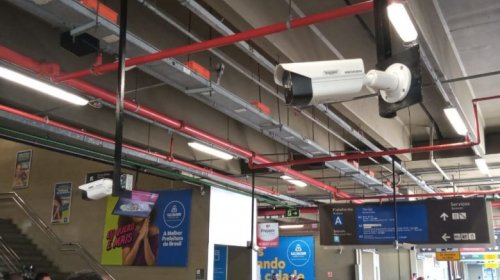 [Câmeras que medem temperatura corporal e verificam uso de máscara são inauguradas na Lapa]