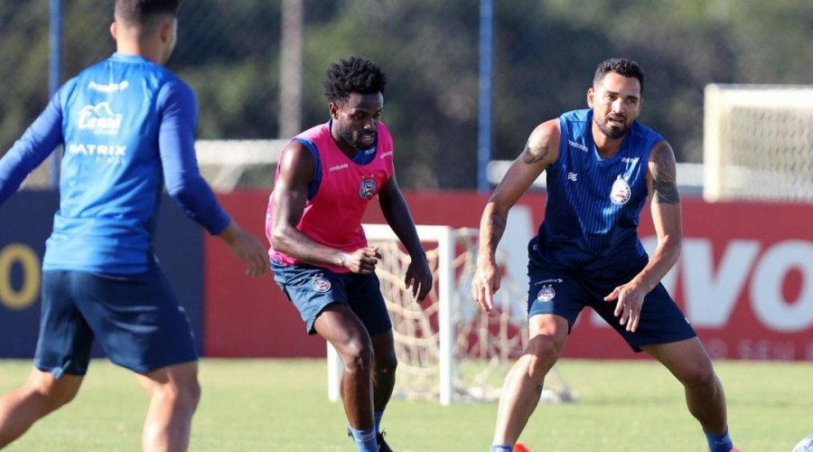 [Ainda sem Gilberto, Bahia estreia no Brasileirão contra o Coritiba nesta quarta]