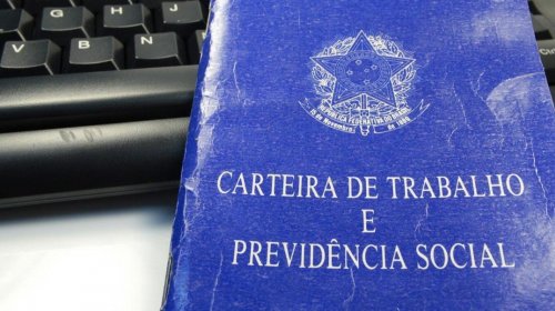 [Taxa de desemprego sobe para 13,7% na 4ª semana de julho, diz IBGE]