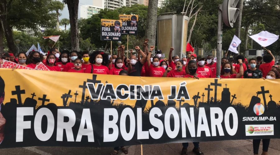 [Baianos vão as ruas em ato 