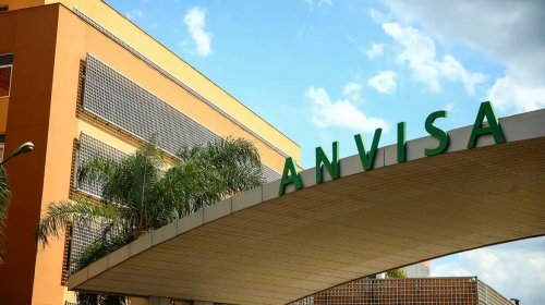 [Anvisa veta uso de ora-pro-nóbis em suplementos alimentare]