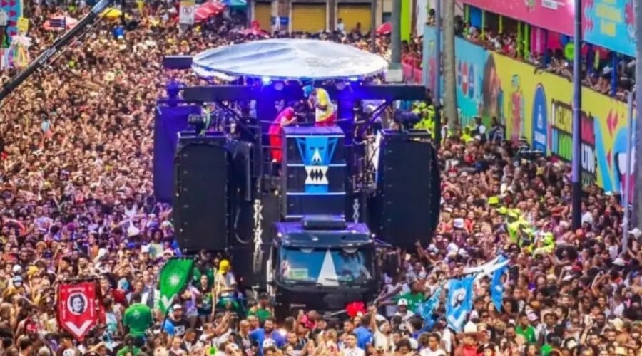 [Justiça barra reunião do Conselho do Carnaval de Salvador e aponta permanência ilegal de coordenadora]