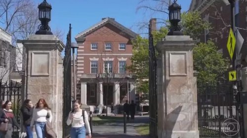 [Mais de 300 brasileiros podem ser impactados pela proibição de Trump a estudantes estrangeiros...]