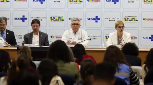 [Ministério da Saúde abre 1,7 mil vagas no novo programa para médicos especialistas]