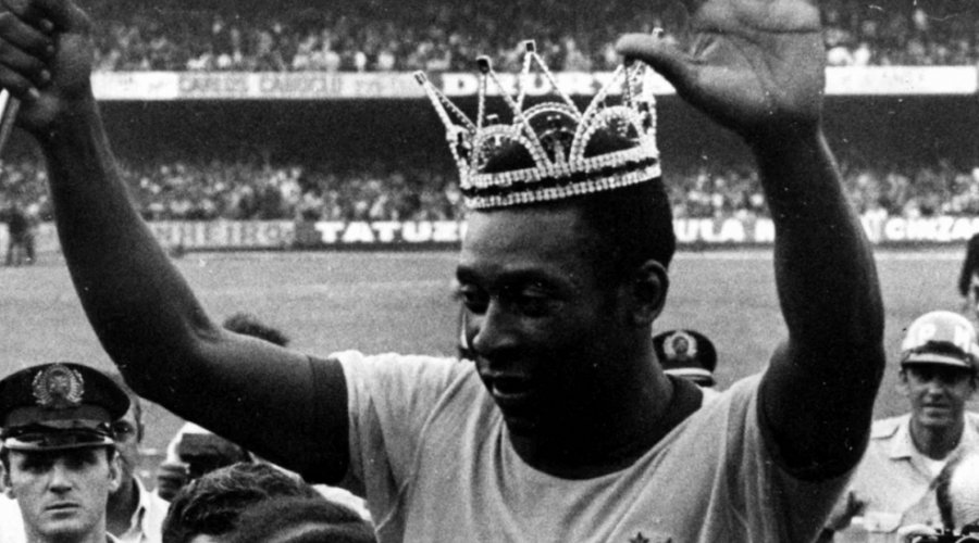 [Justiça determina penhora de imóveis de Pelé por dívida condominial em Santos]