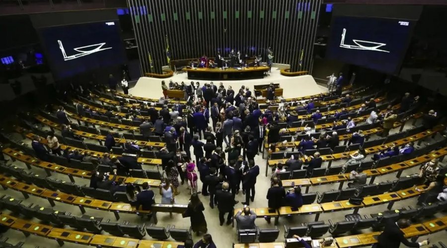 [Câmara dos Deputados aprova tratado comercial entre Mercosul e União Europeia]