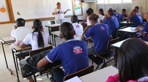 [Projeto propõe ensino da Lei Maria da Penha nas escolas de ensino médio da Bahia]