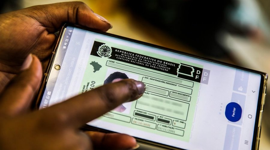 [Pesquisa indica apoio ao exame toxicológico para tirar CNH A e B]