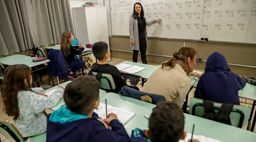 [Inscrições para formação de professores de matemática vão até o dia 15]